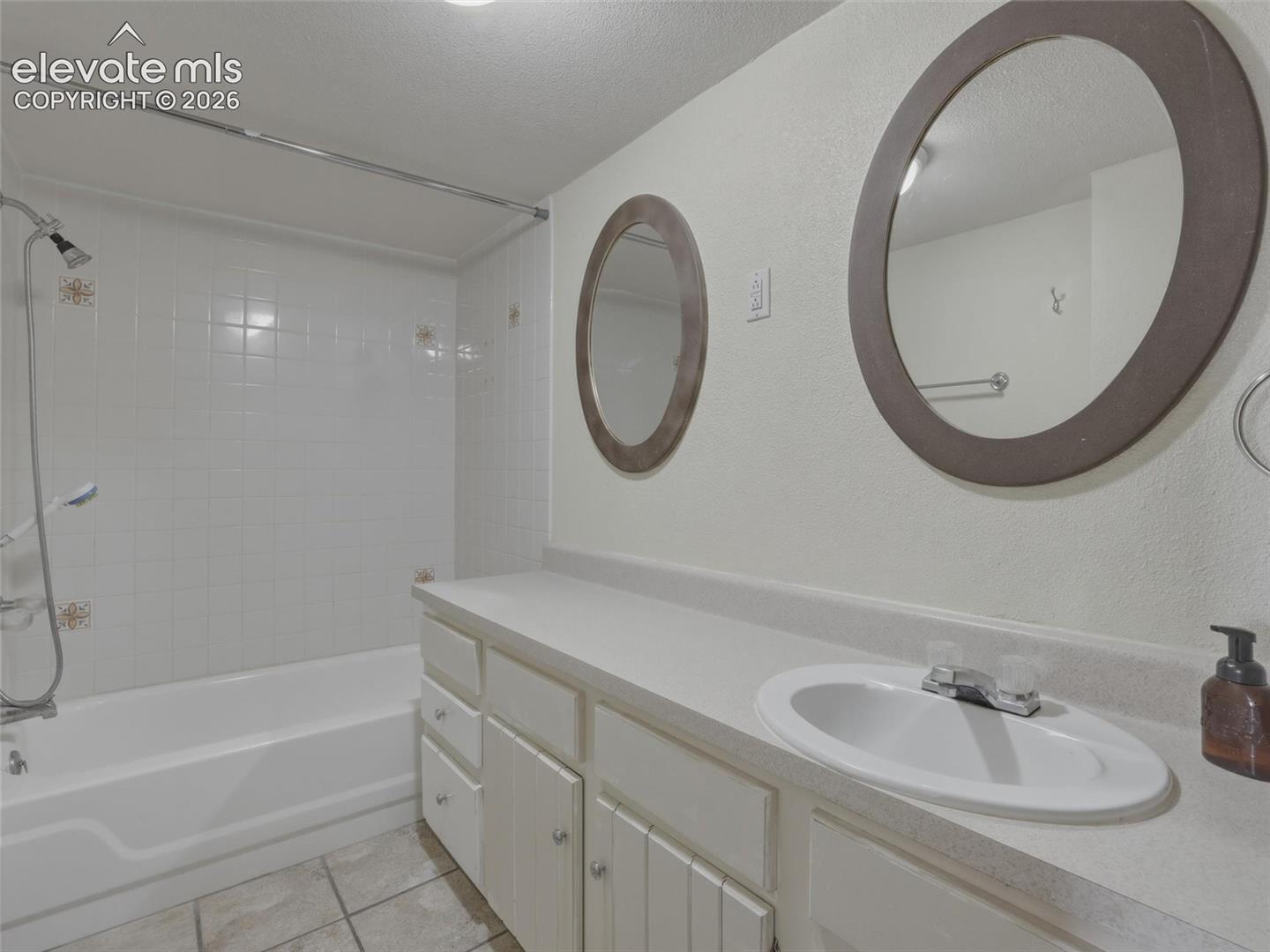 16620 Reata Court