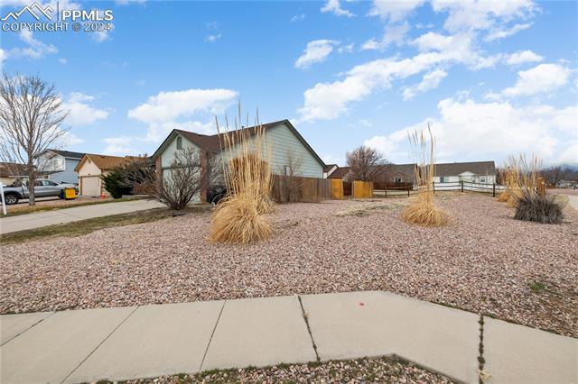 4808 Pathfinder Drive