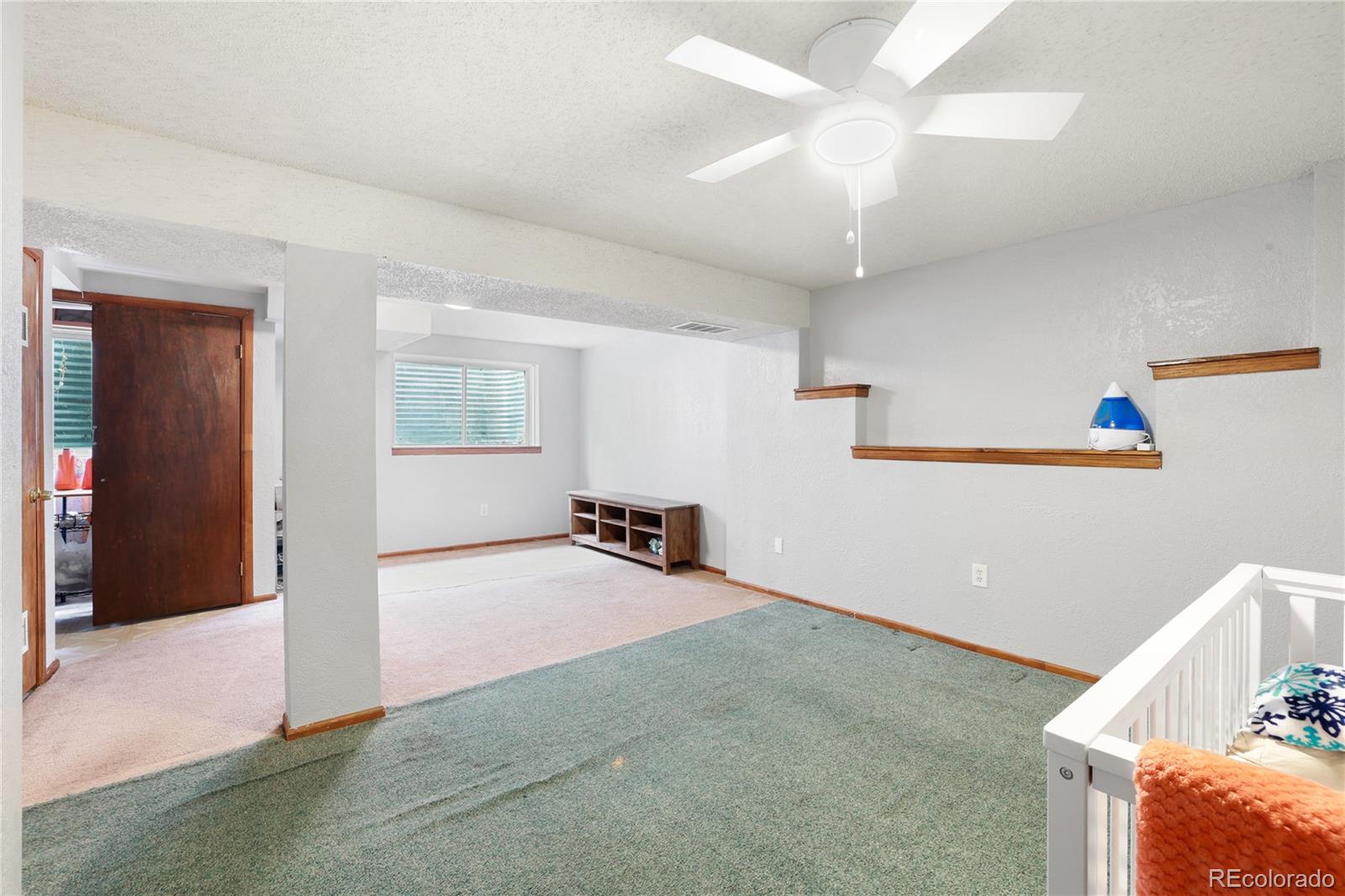 2560 Clarendon Drive