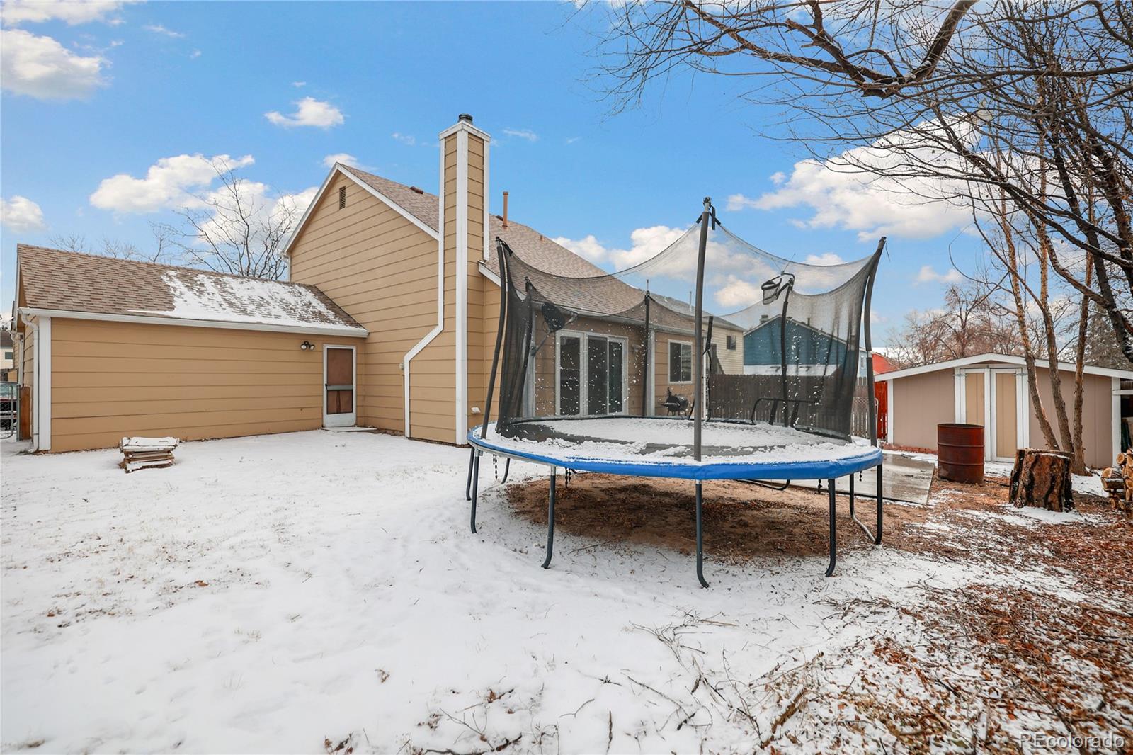 2560 Clarendon Drive