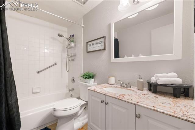 6621 W Dublin Loop 2