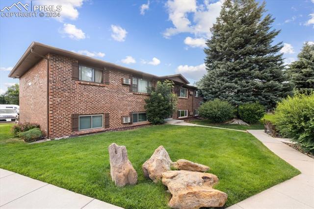 6621 W Dublin Loop 2