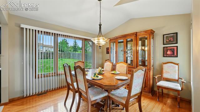 440 Torrey Pines Way