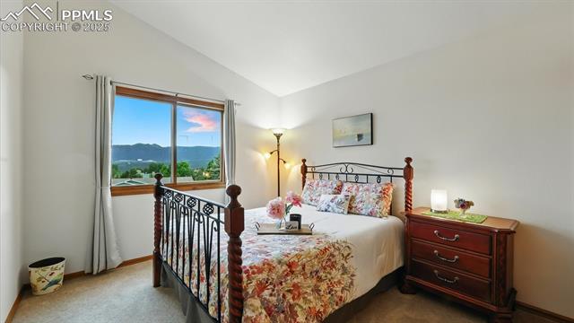 440 Torrey Pines Way