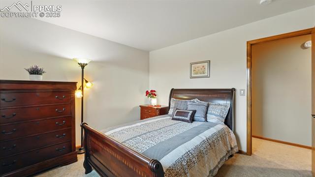 440 Torrey Pines Way