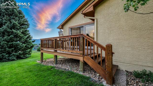 440 Torrey Pines Way