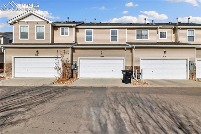 7422 Sandy Springs Point