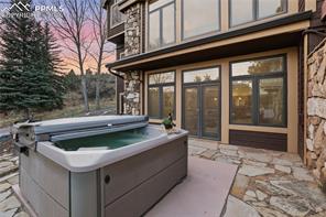 580 Sunny Glen Court