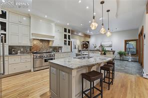 580 Sunny Glen Court