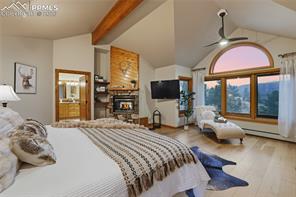 580 Sunny Glen Court