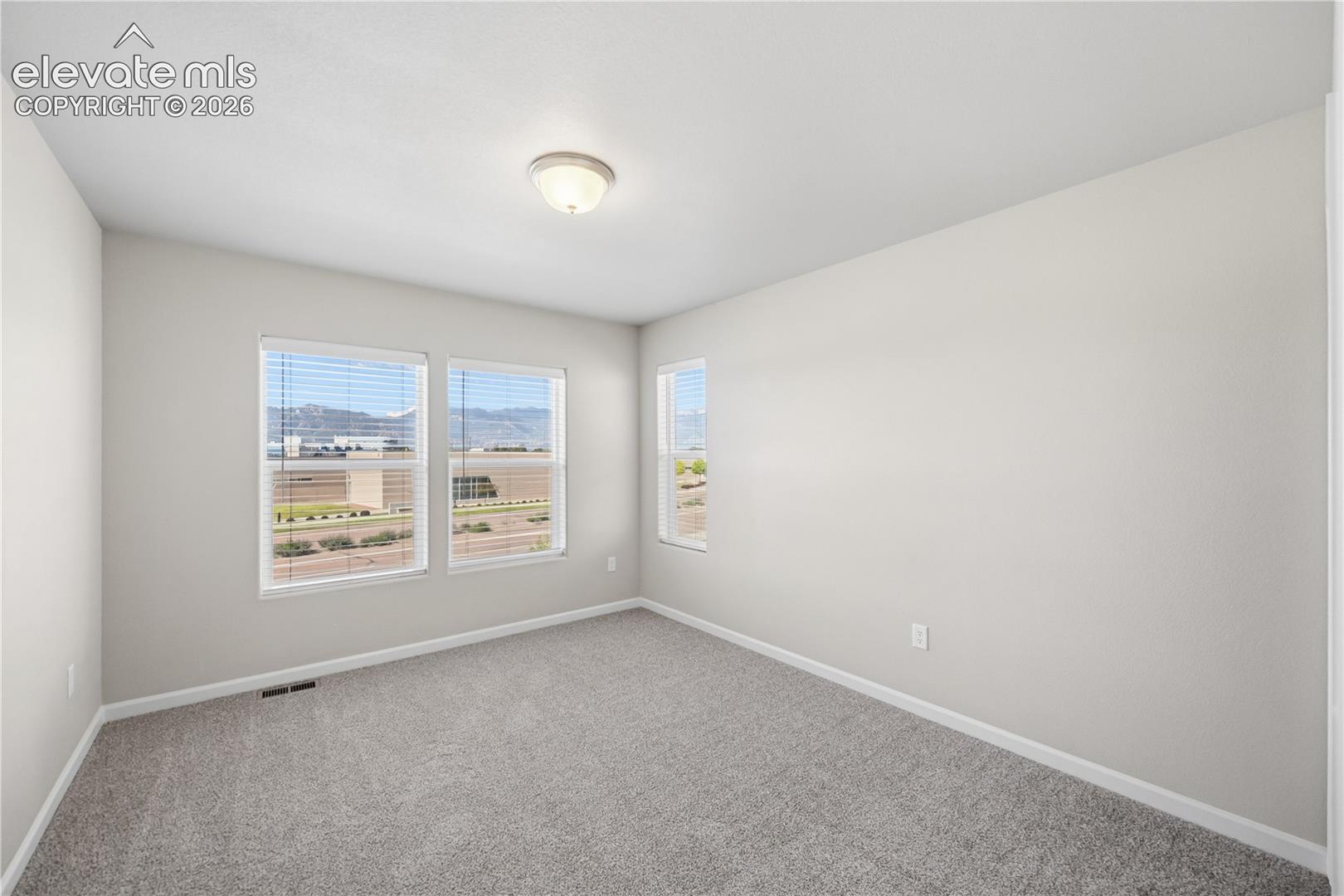 1062 Petra Heights