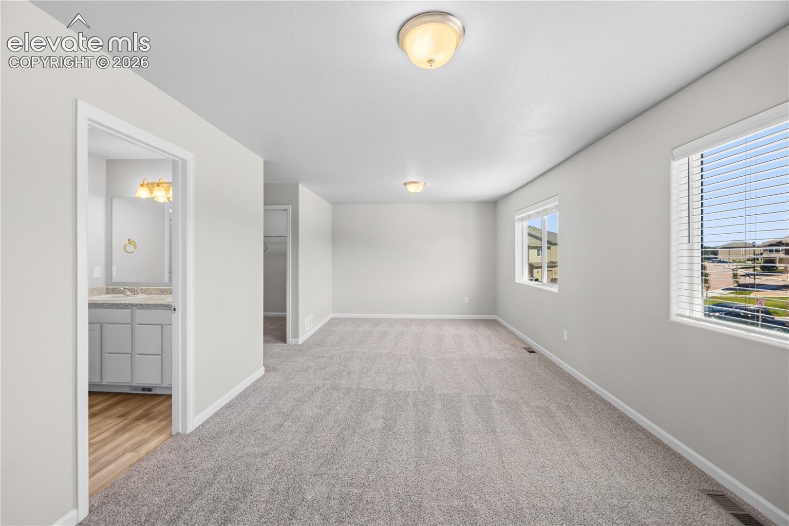 1062 Petra Heights