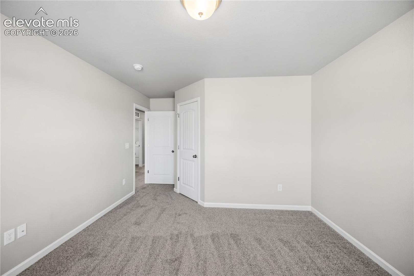 1062 Petra Heights