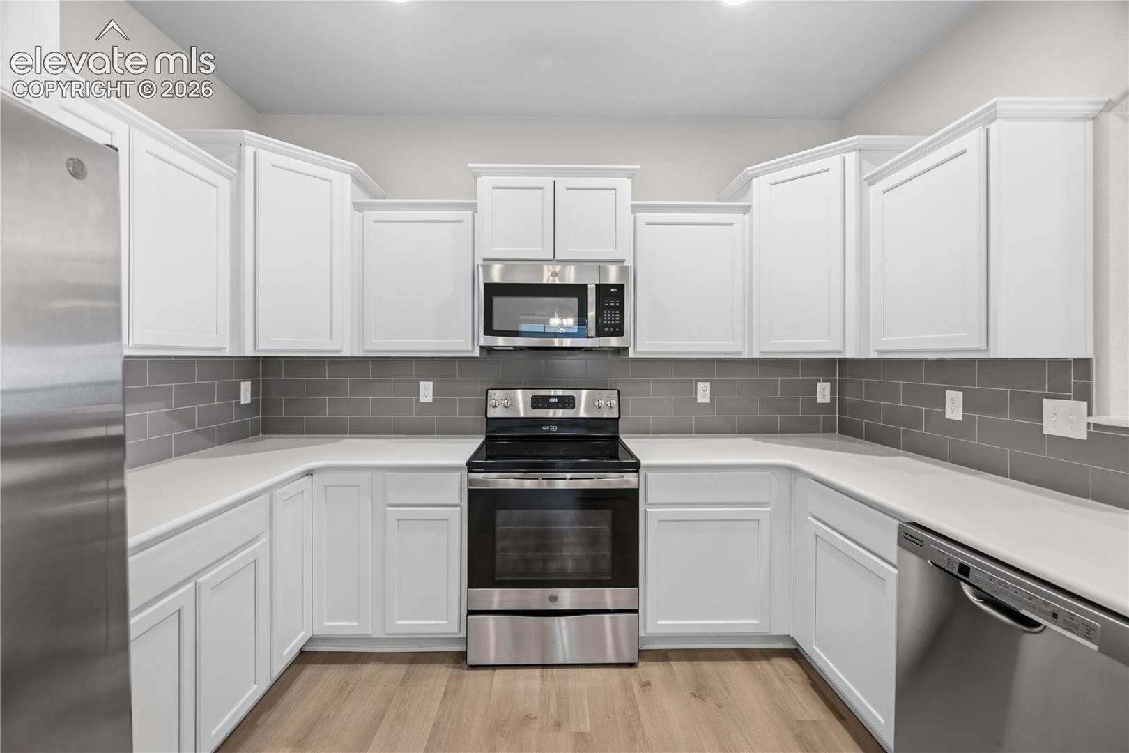 1062 Petra Heights