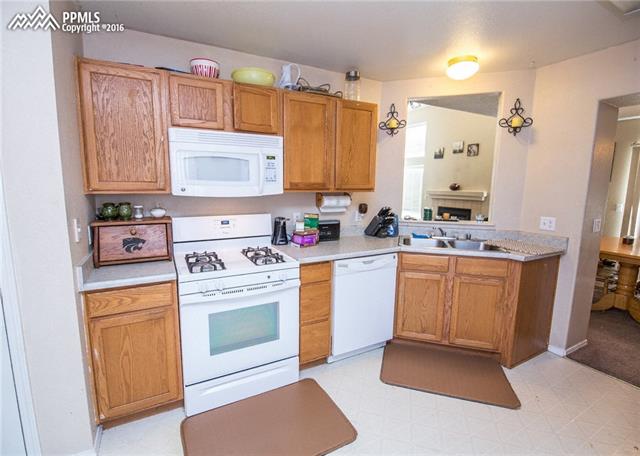 655 Legend Oak Drive