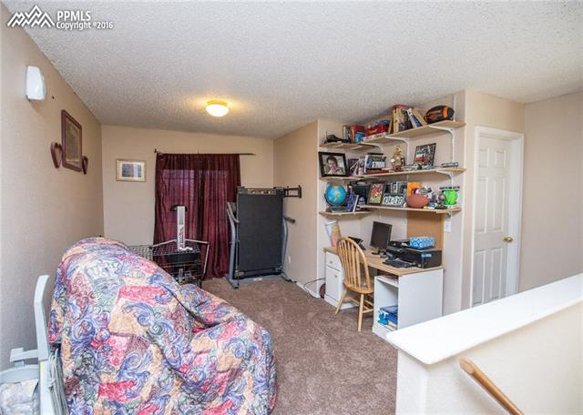 655 Legend Oak Drive