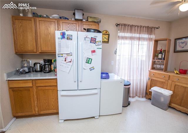 655 Legend Oak Drive