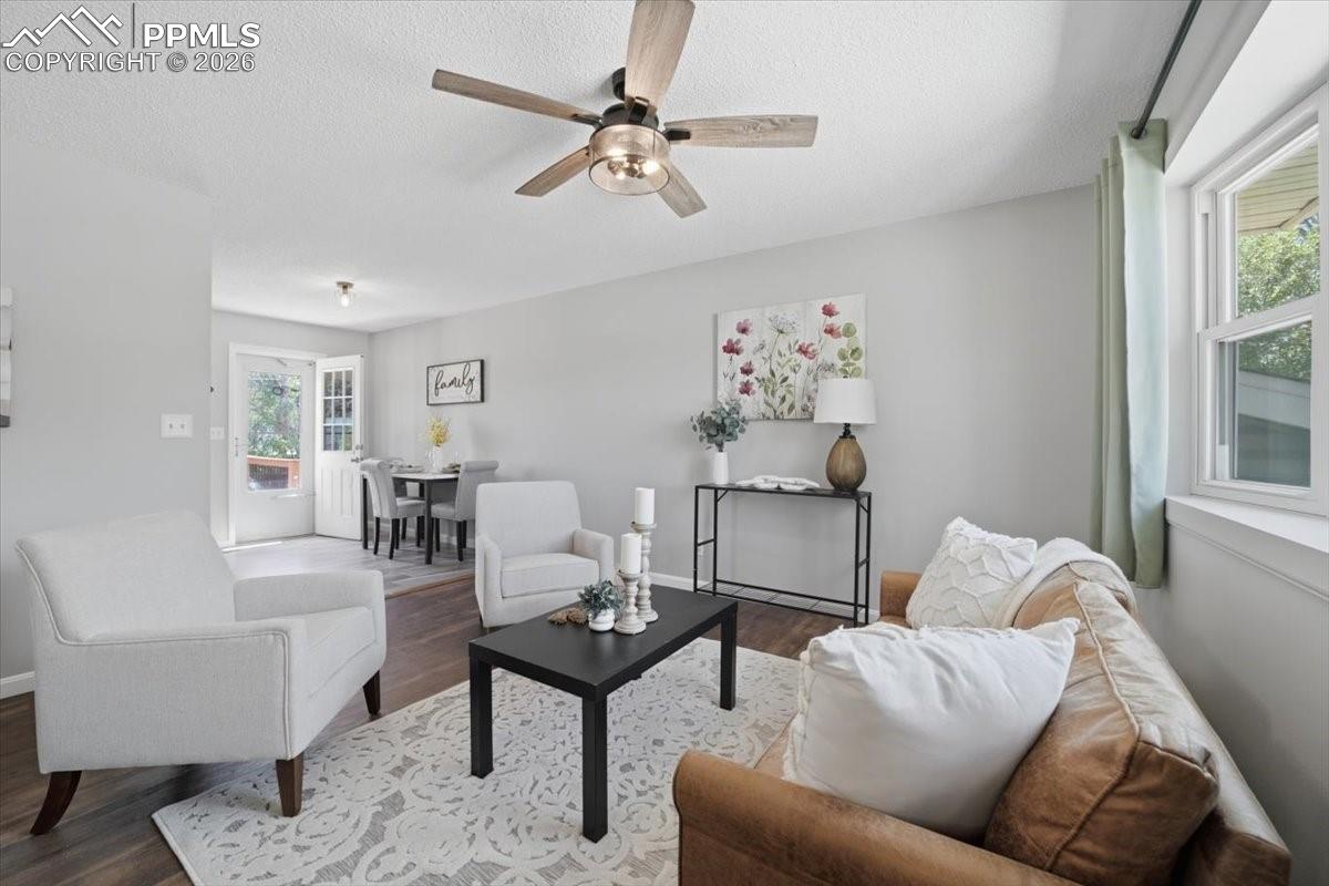 338 Iris Drive