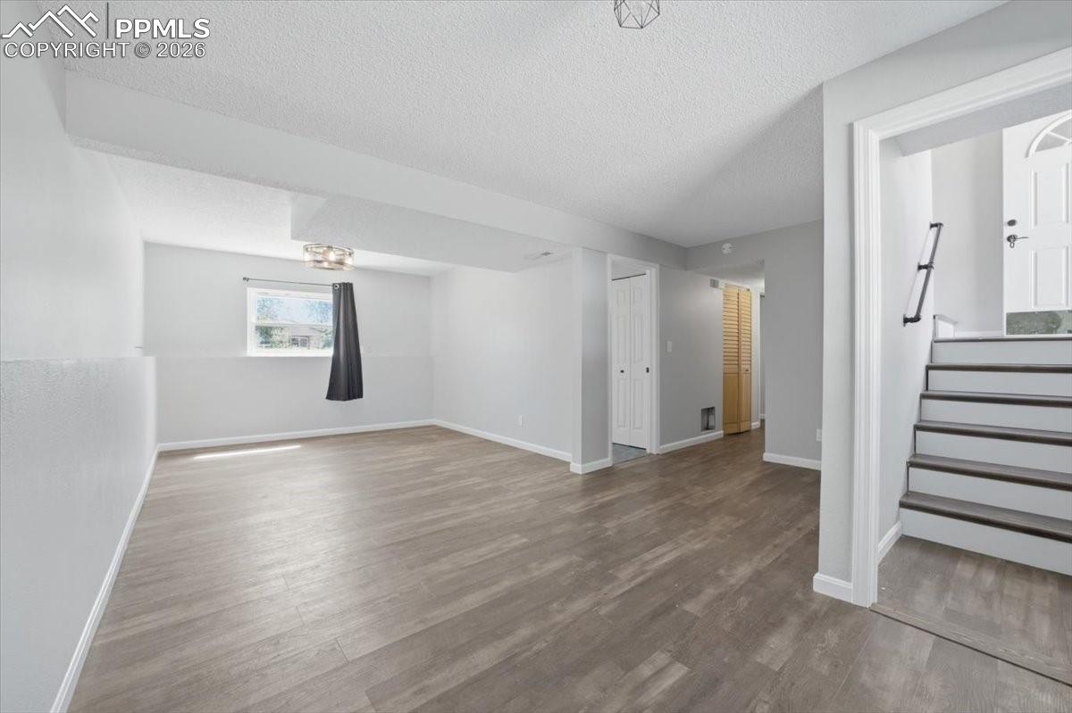 338 Iris Drive