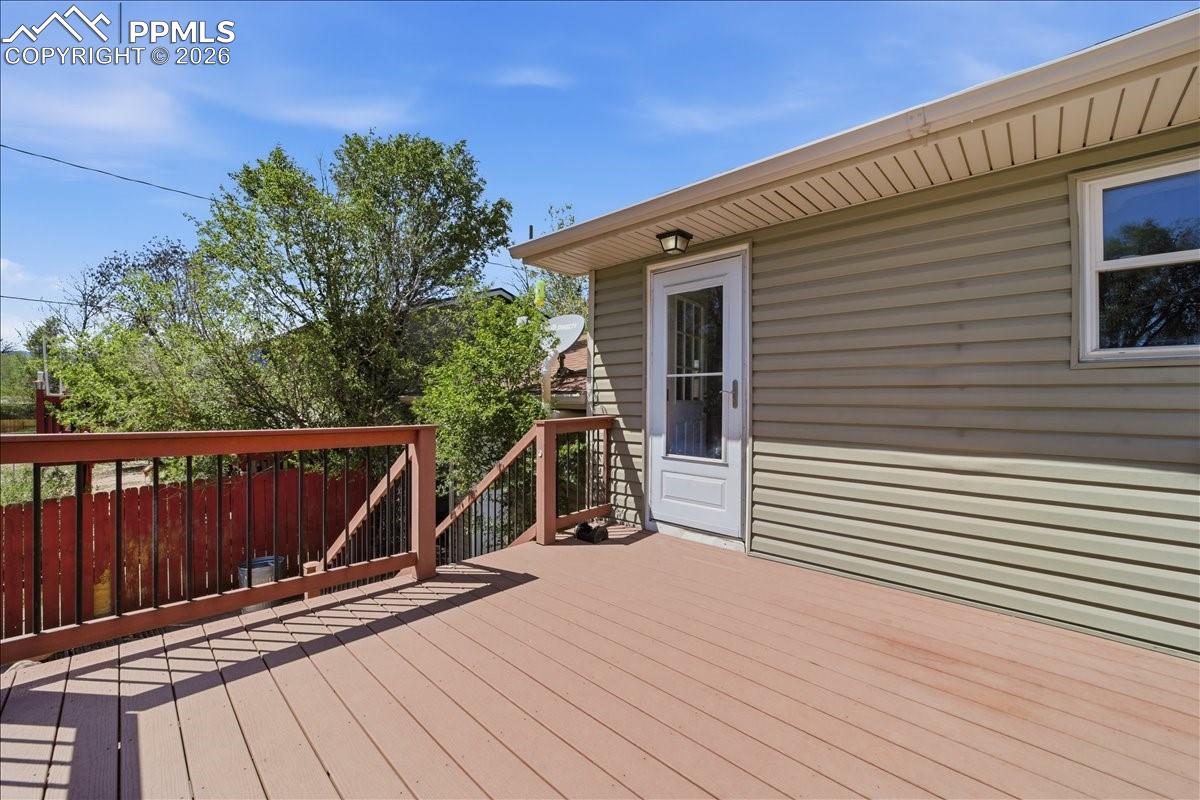 338 Iris Drive