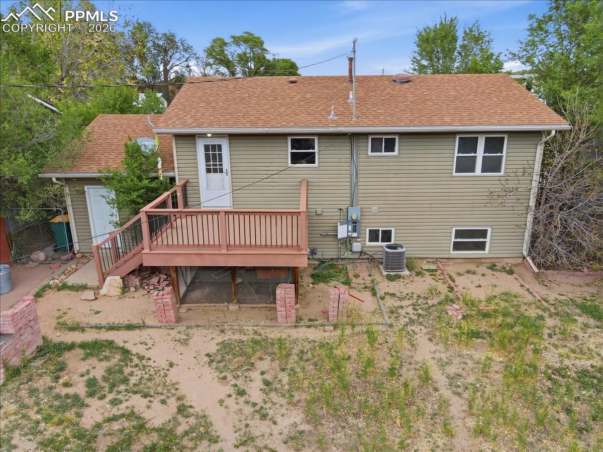 338 Iris Drive