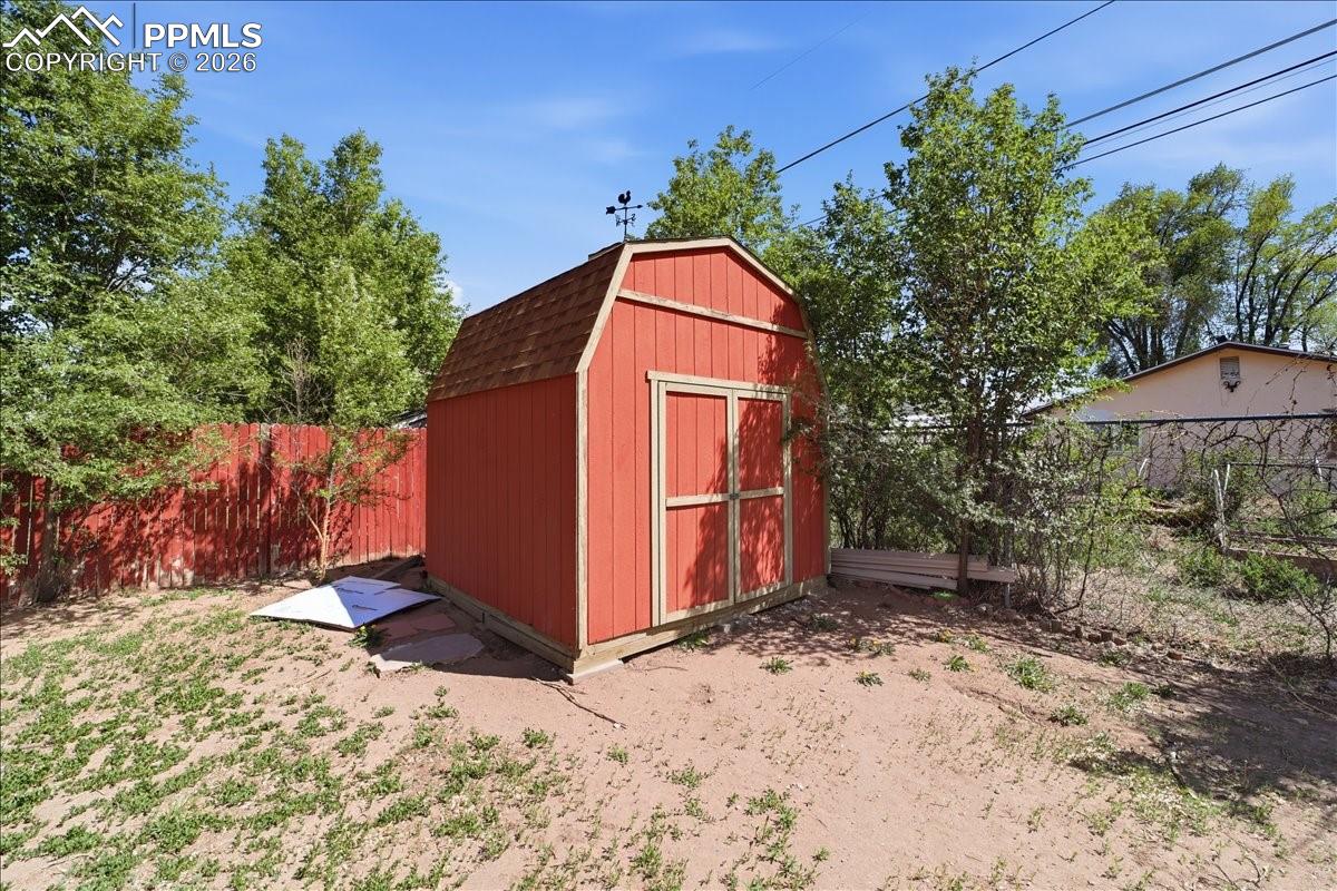 338 Iris Drive