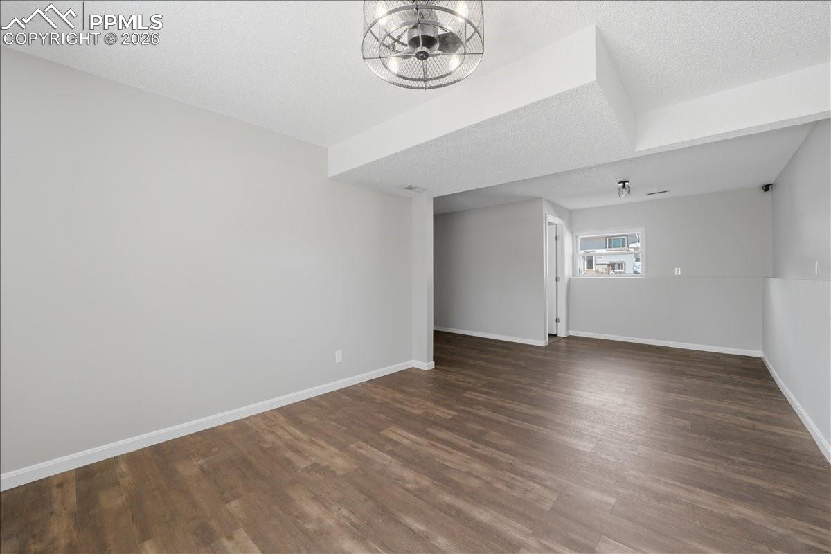 338 Iris Drive
