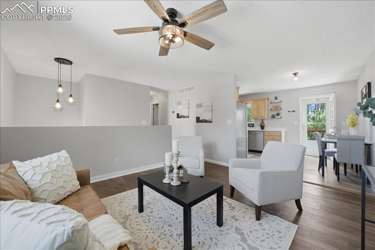 338 Iris Drive