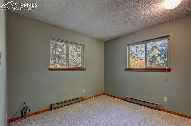 10753 Mountain Avenue