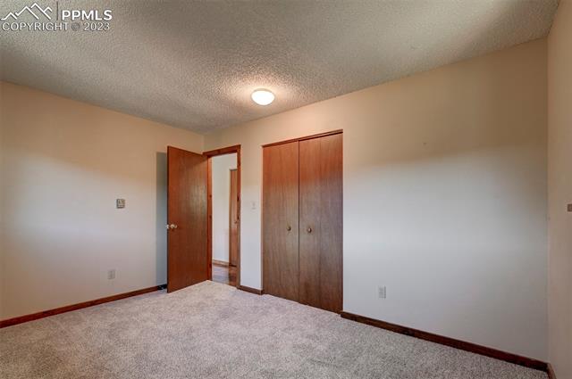 10753 Mountain Avenue