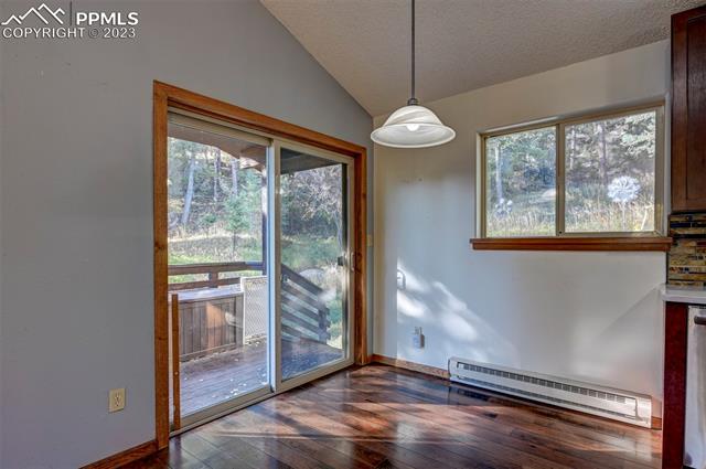 10753 Mountain Avenue