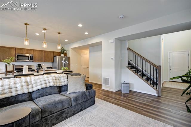 4982 Amazonite Drive