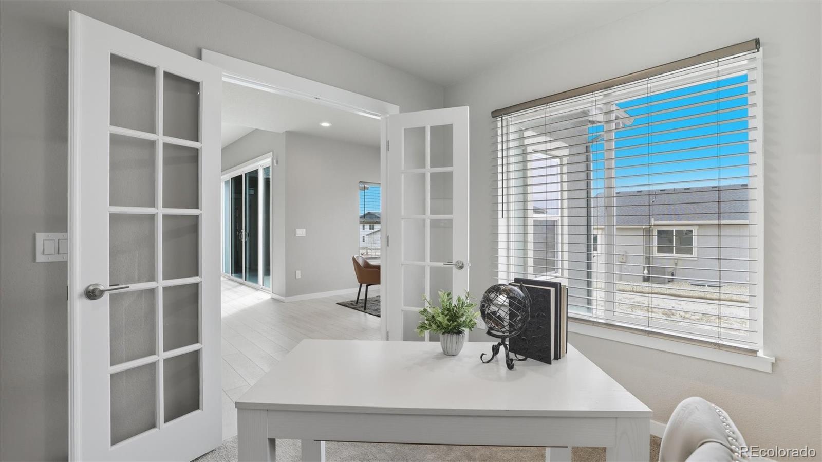 9462 Allouche Street