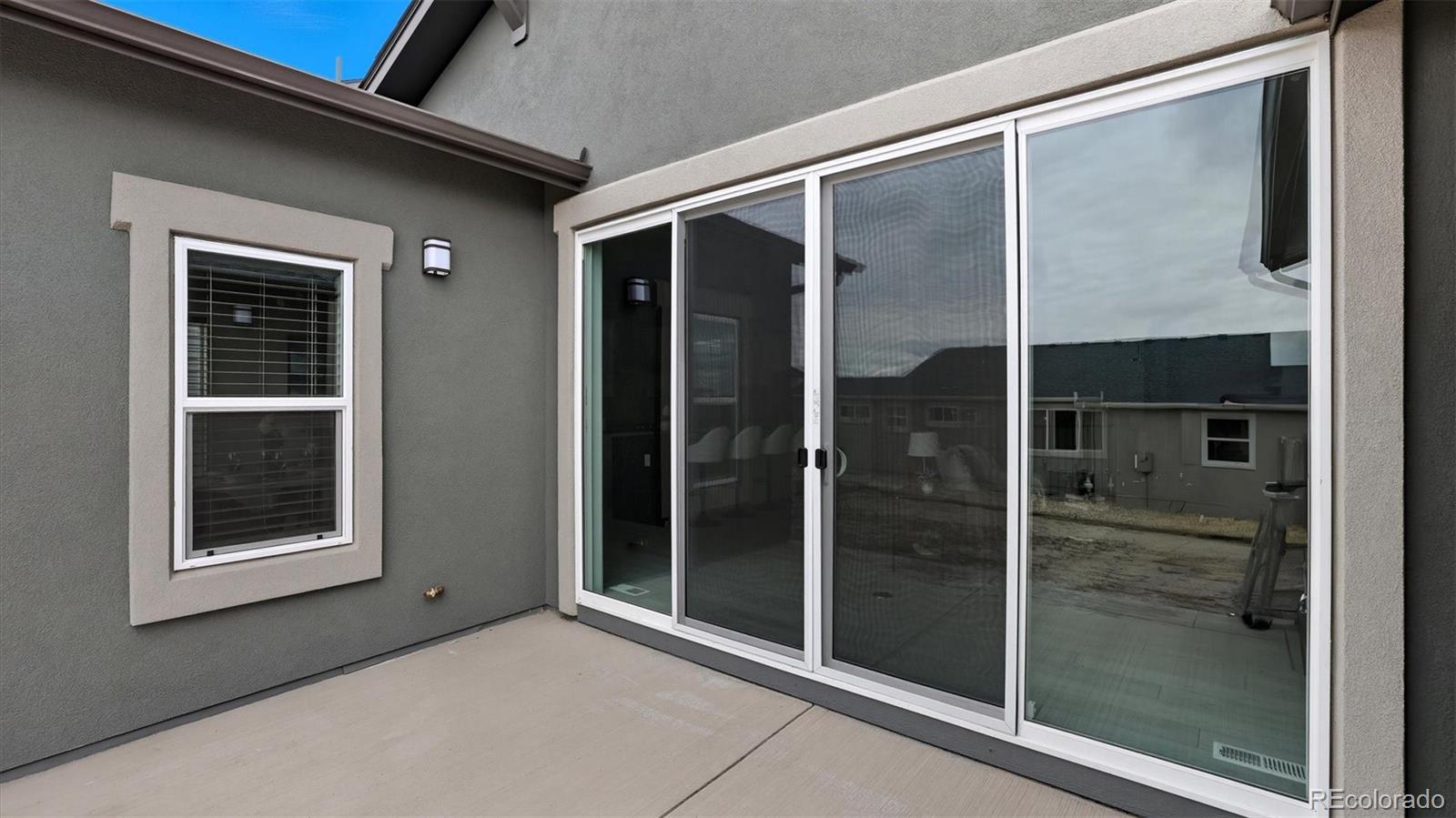 9462 Allouche Street