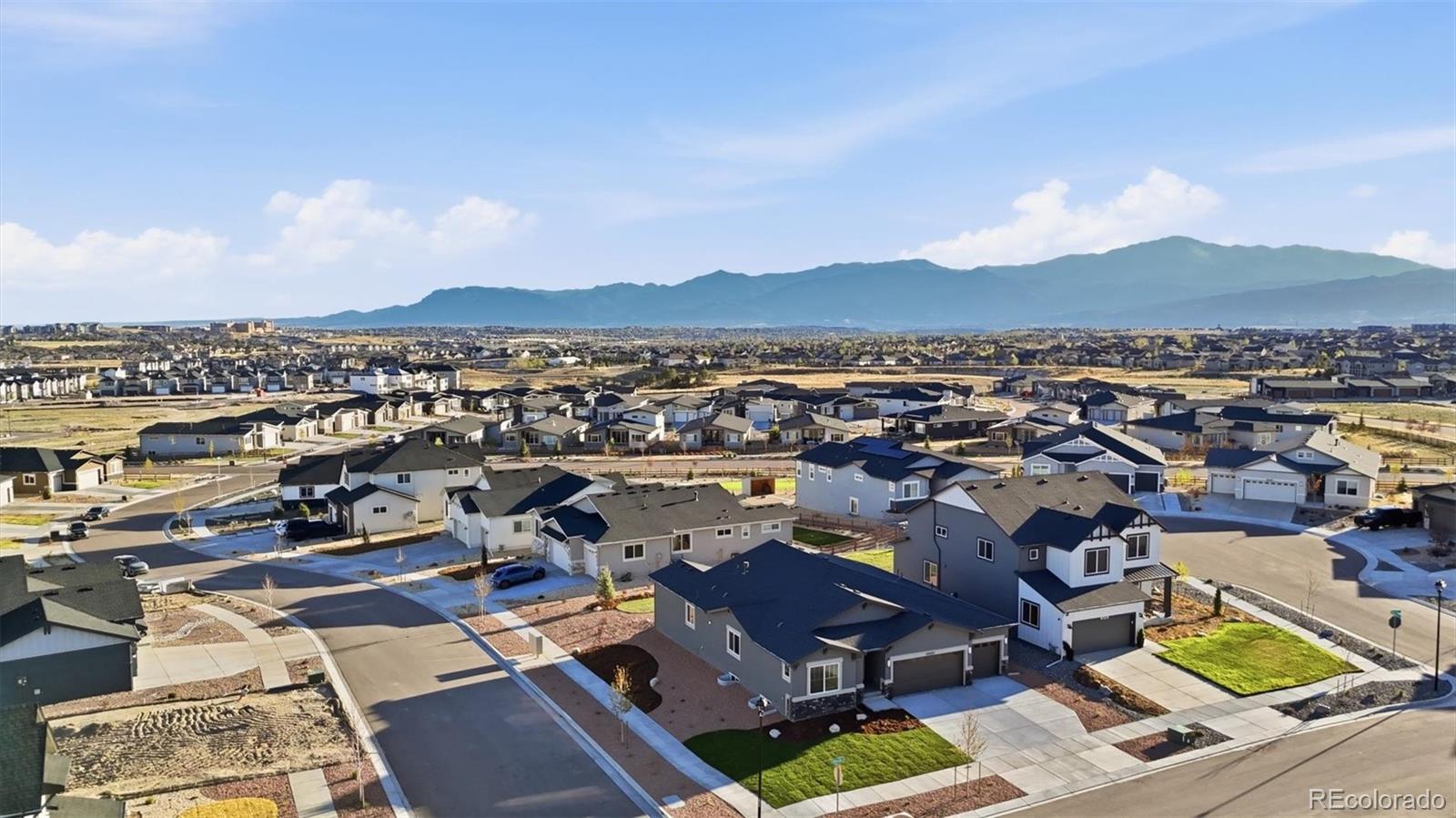 9462 Allouche Street