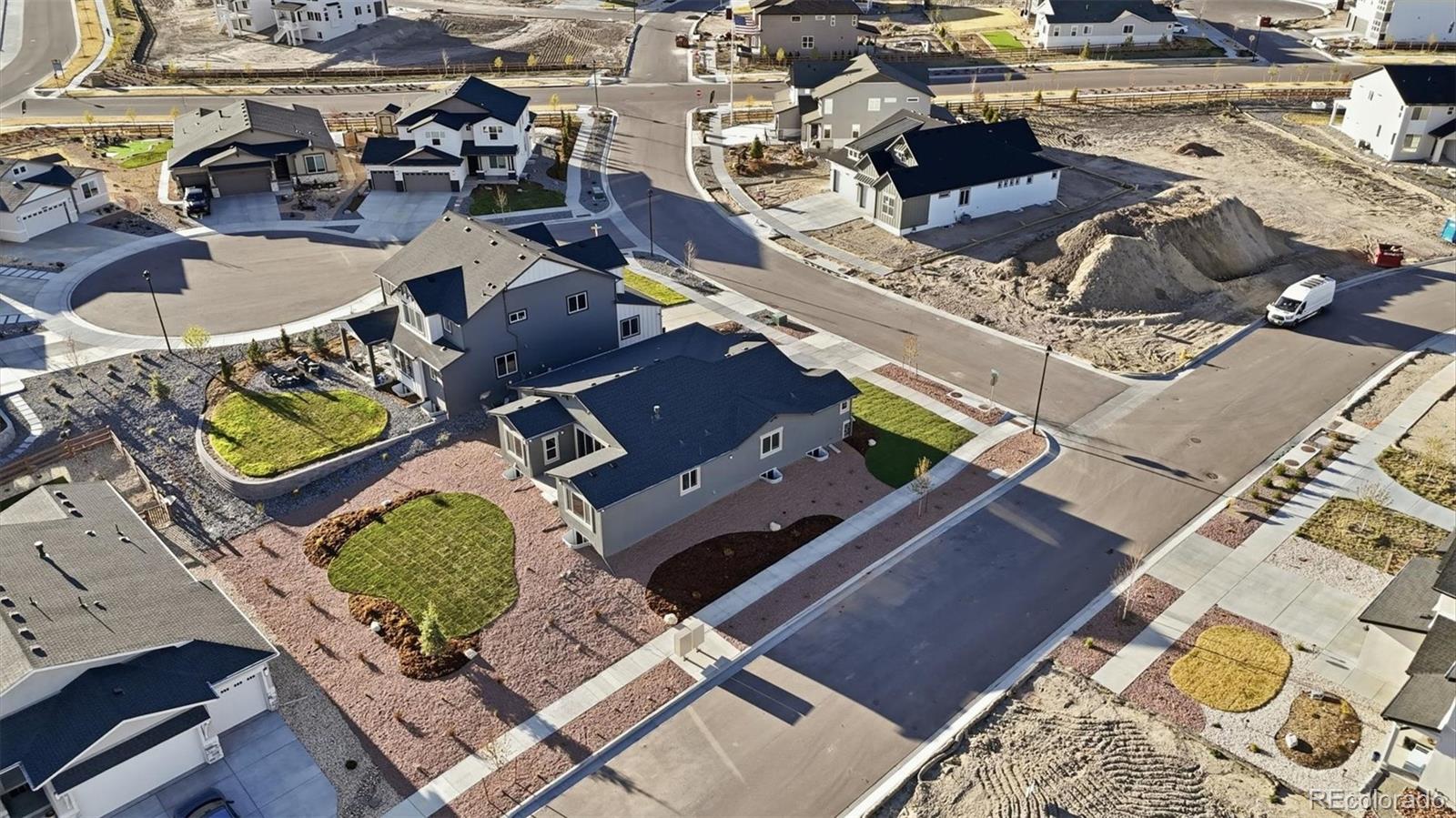 9462 Allouche Street