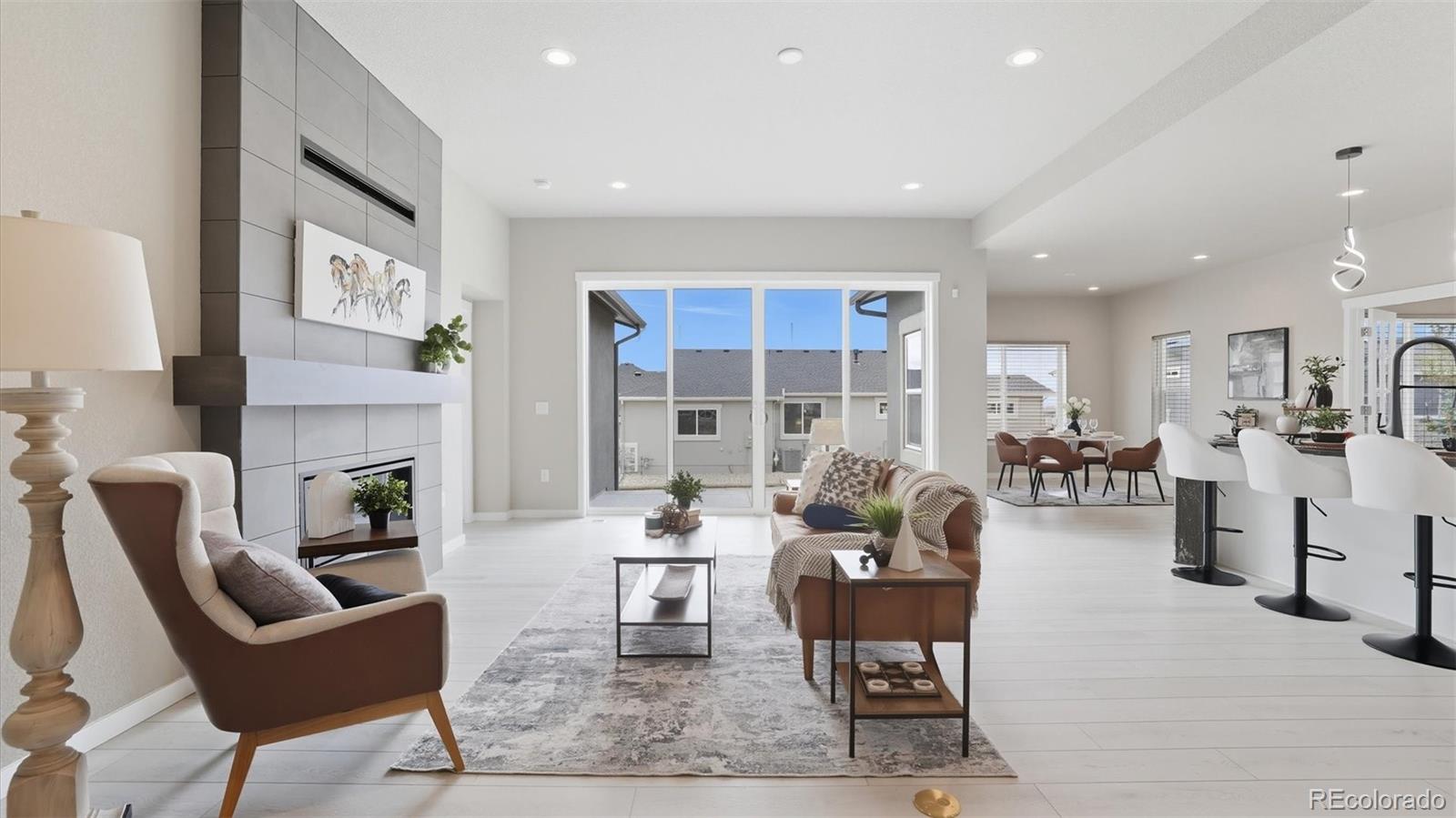 9462 Allouche Street