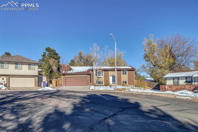 2745 Alteza Lane