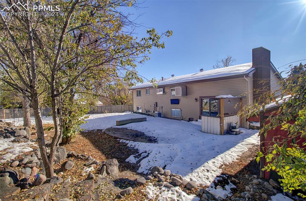 2745 Alteza Lane