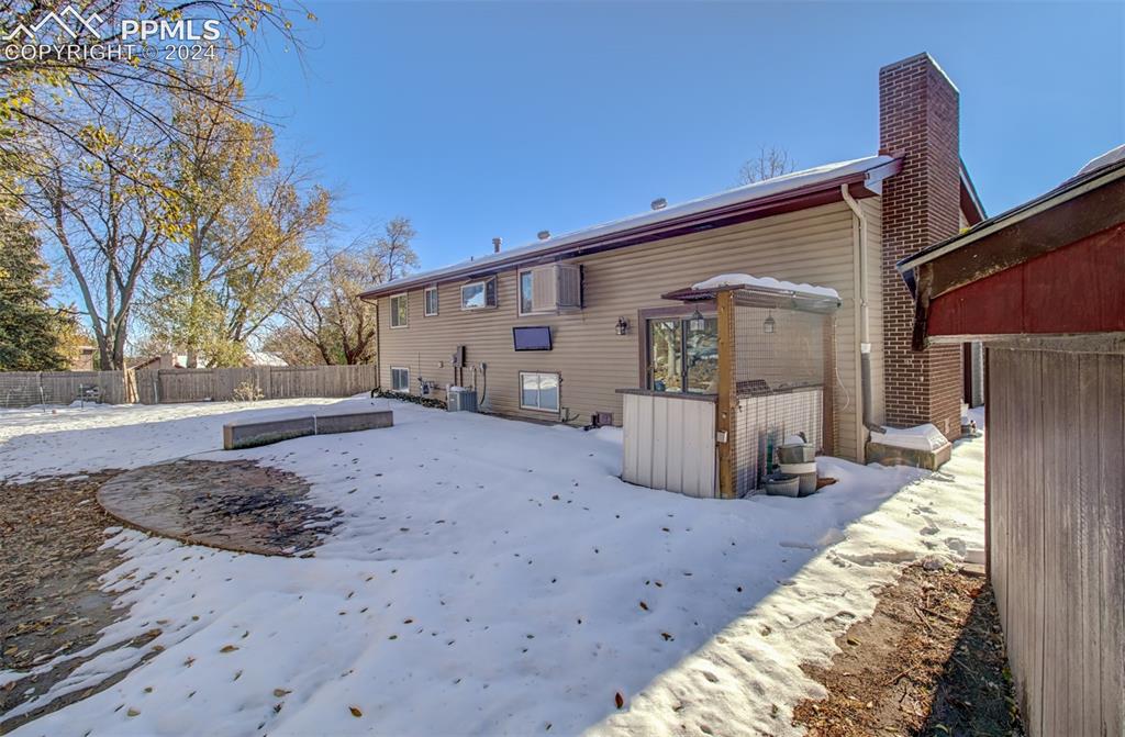 2745 Alteza Lane