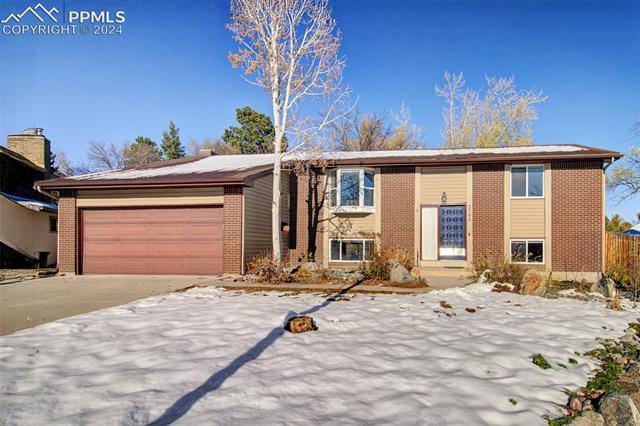 2745 Alteza Lane