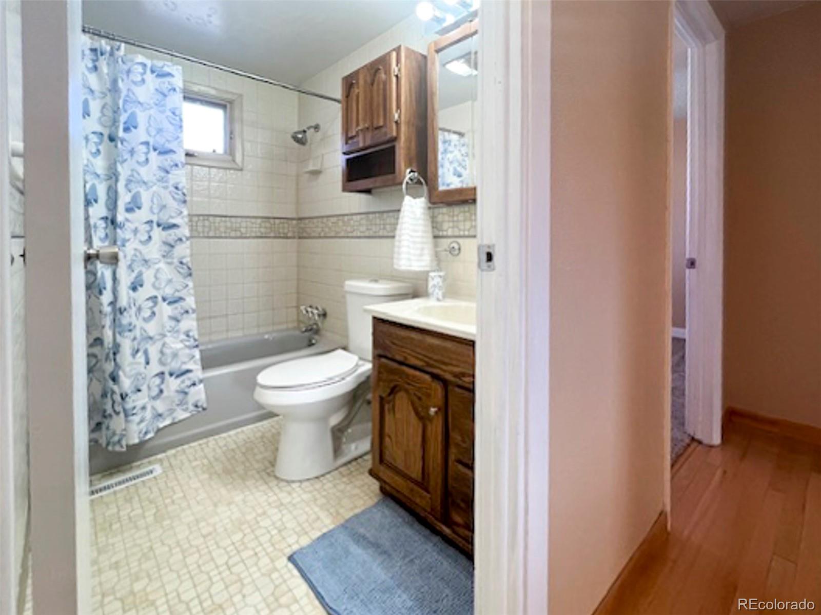 805 Nickerson Avenue