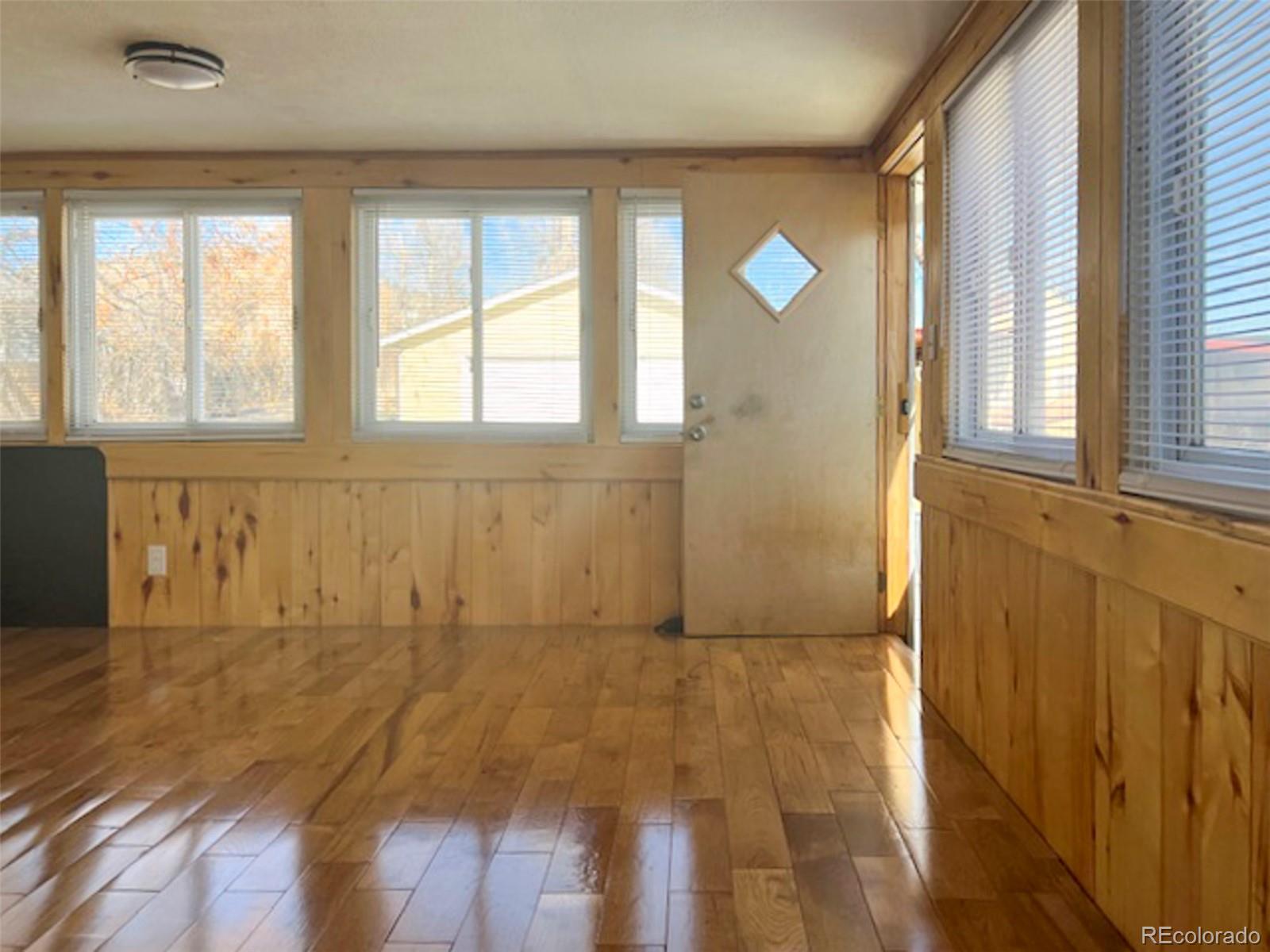 805 Nickerson Avenue