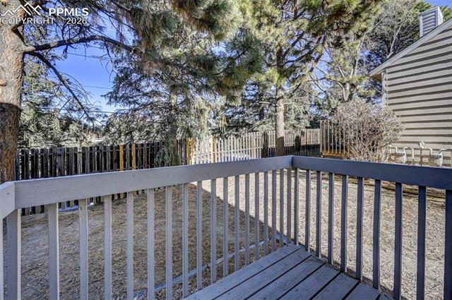 524 Shady Crest Circle