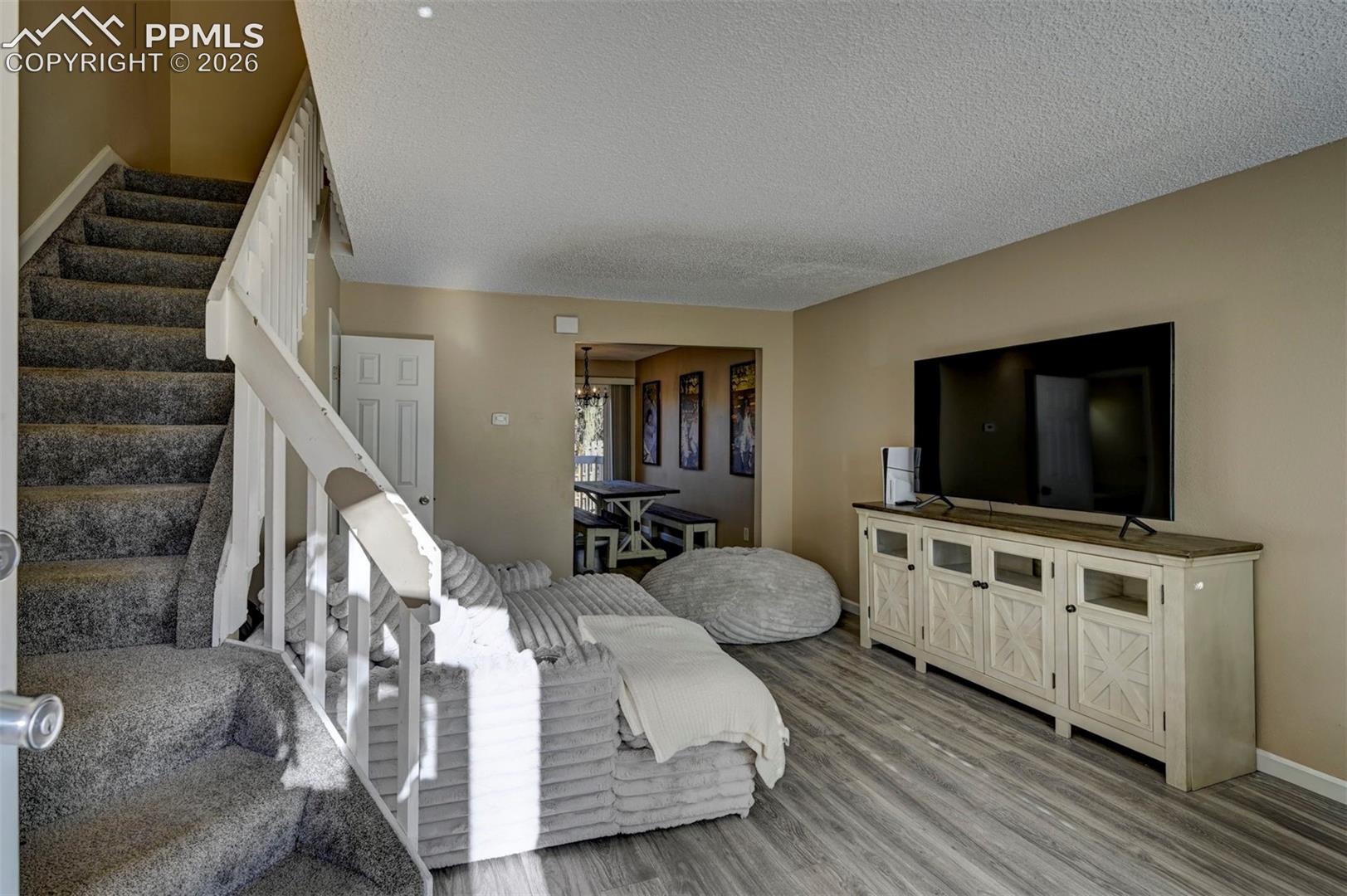 524 Shady Crest Circle