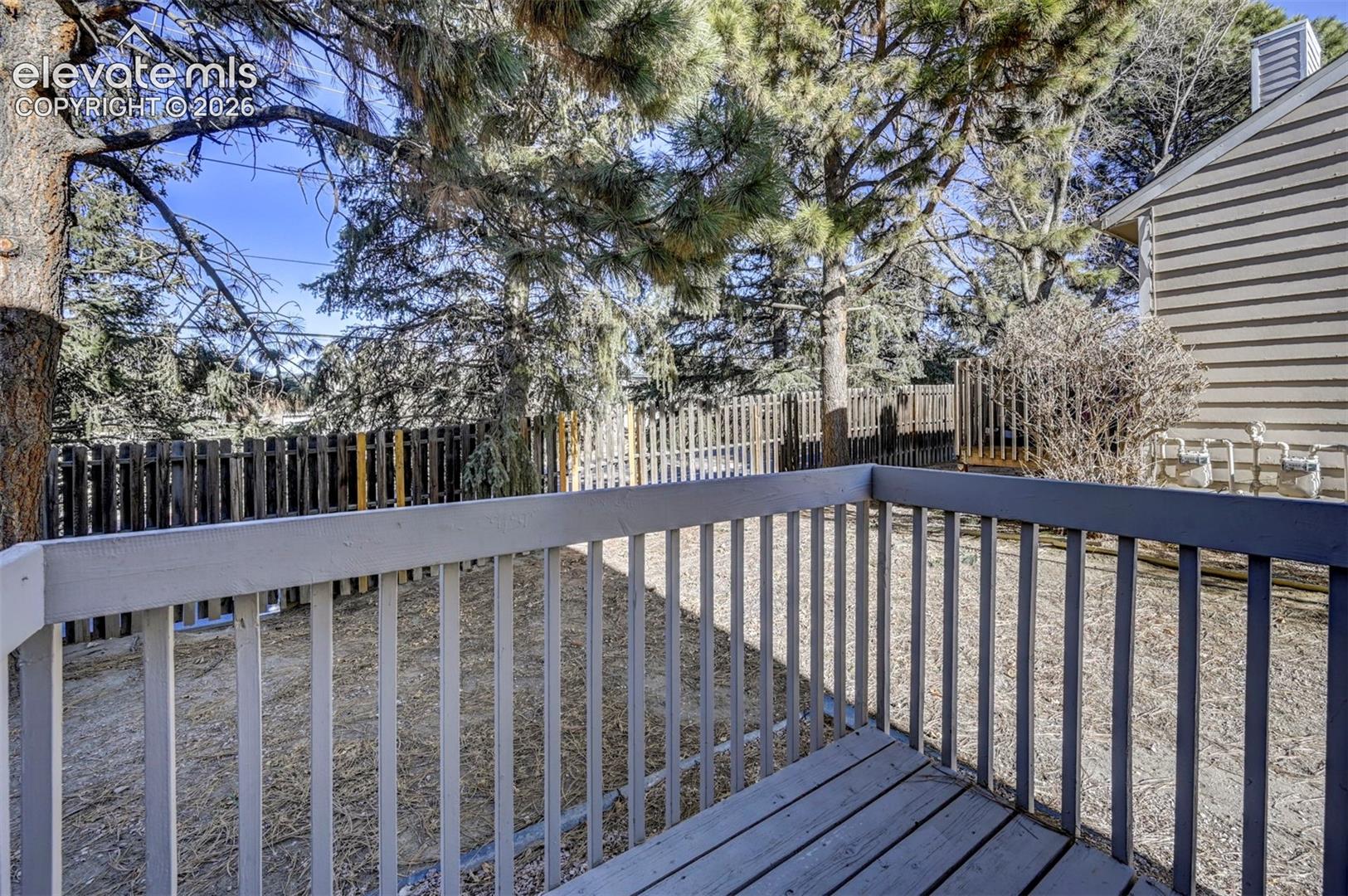 524 Shady Crest Circle