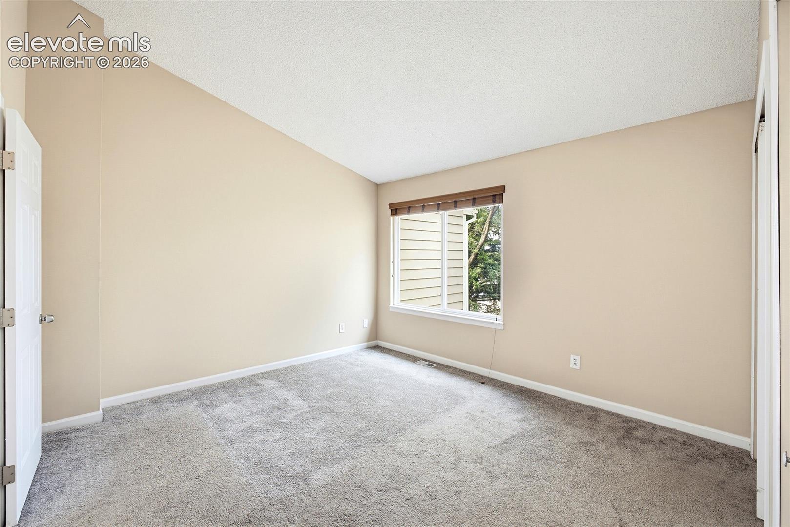 524 Shady Crest Circle