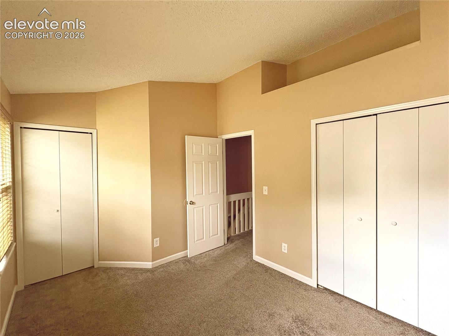 524 Shady Crest Circle
