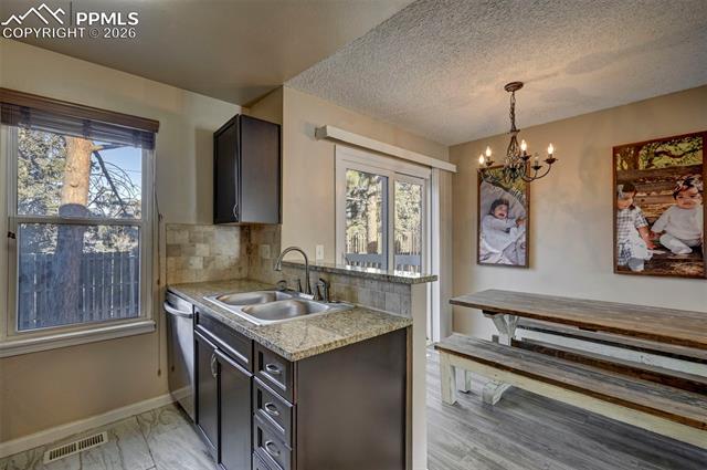 524 Shady Crest Circle