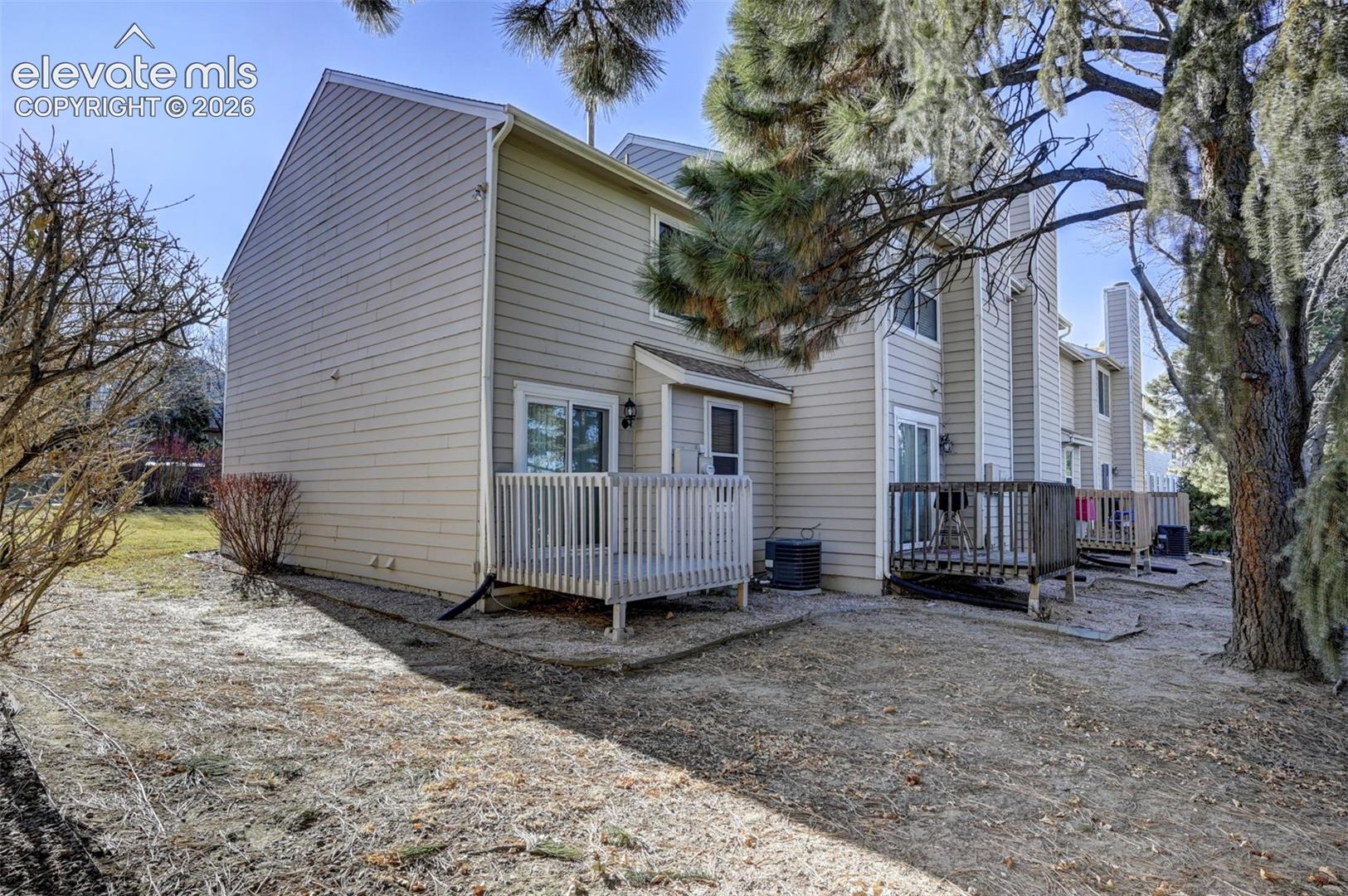 524 Shady Crest Circle